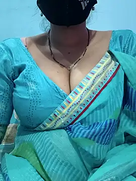 Snapshot of Sexyradha_ chatting on 02-18-26, 04:58 Sexyradha online show from 02-18-26, 04:58