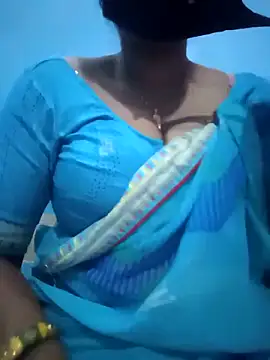 Snapshot of Sexyradha_ chatting on 03-13-26, 04:24 Sexyradha online show from 03-13-26, 04:24