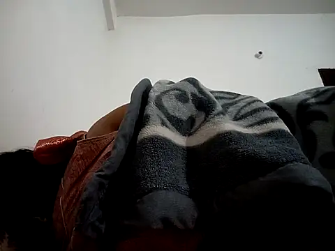 Snapshot of Neha-Bhabhi-Rasily chatting on 03-10-25, 12:40 Neha-Bhabhi-Rasily online show from 03-10-25, 12:40