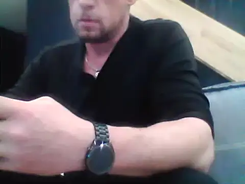 Snapshot of waldik083 chatting on 03-01-25, 11:37 waldik083 online show from 03-01-25, 11:37