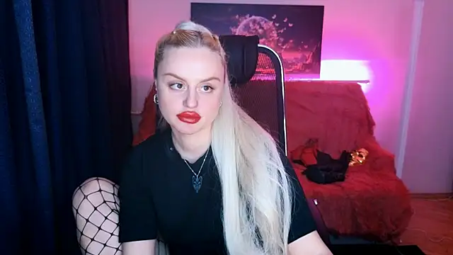 Miss Alice Silver online show from 03-18-25, 07:42