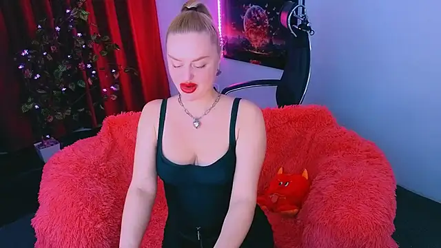 Miss Alice Silver online show from 03-10-26, 06:13