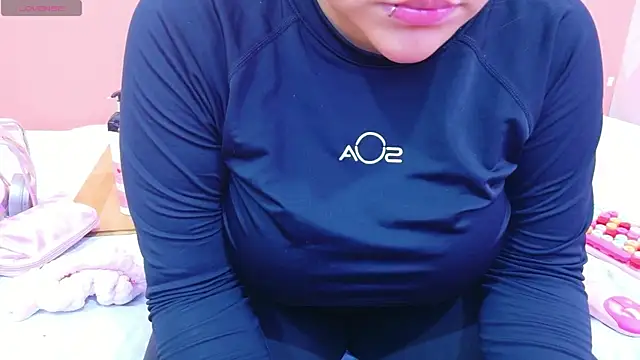 playfulcurvy online show from 12-05-25, 07:54