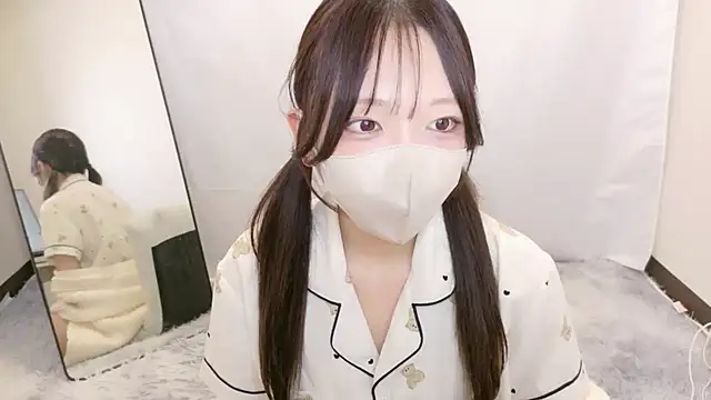 Snapshot of mami-pokoch chatting on 10-21-25, 01:56 mami-pokoch online show from 10-21-25, 01:56