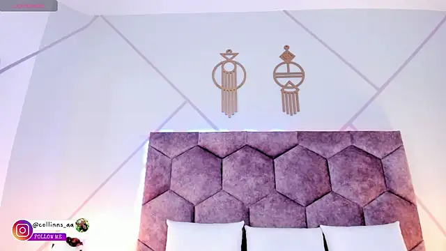 aurora collinss  online show from 11-19-25, 12:49