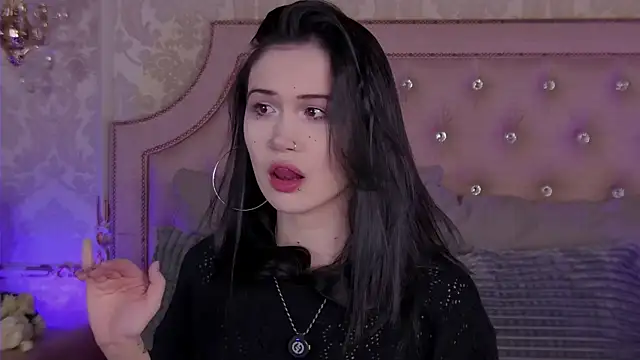 HeatherSweet  online show from 03-23-26, 05:39