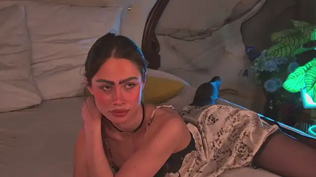 Snapshot of Amanda_River chatting on 03-09-26, 08:46 Amanda River online show from 03-09-26, 08:46