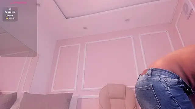 Lucy Canel online show from 03-13-26, 07:20