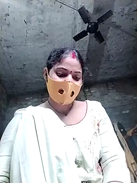 Maidangirl online show from 09-18-25, 03:52