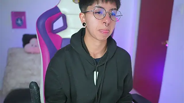 tommy blue online show from 09-19-25, 12:50