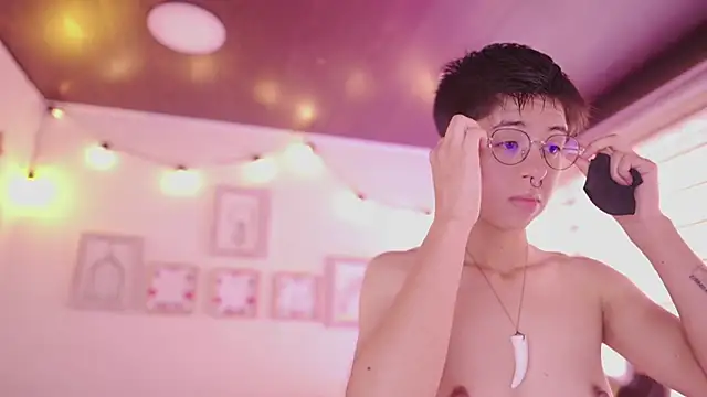 tommy blue online show from 04-10-26, 01:49