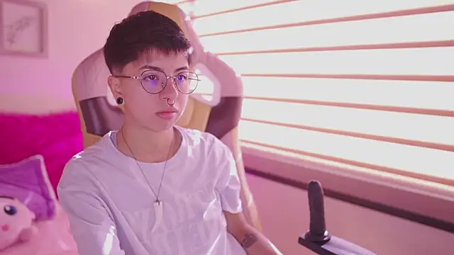 tommy blue online show from 04-14-26, 12:55