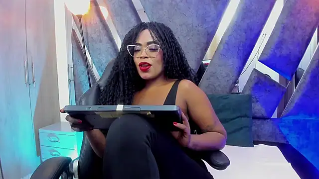 CandyMartinez  online show from 10-24-25, 07:10