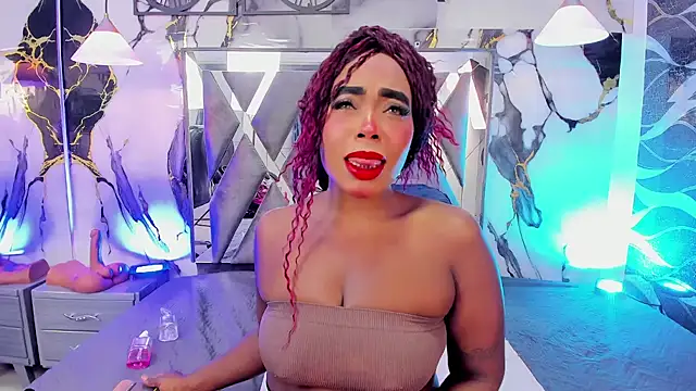 CandyMartinez  online show from 07-28-26, 08:12