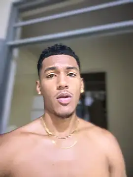 LexiAndDeker online show from 04-27-26, 06:00