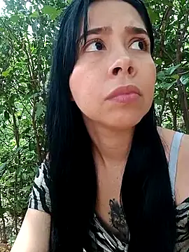 Snapshot of Candy-Body chatting on 03-05-25, 01:50 Candy-Body online show from 03-05-25, 01:50