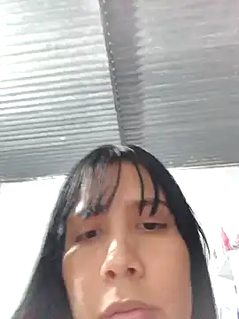 Snapshot of Candy-Body chatting on 03-16-25, 05:03 Candy-Body online show from 03-16-25, 05:03