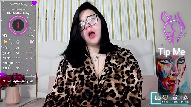 Eliss Shyyo online show from 10-19-25, 05:30