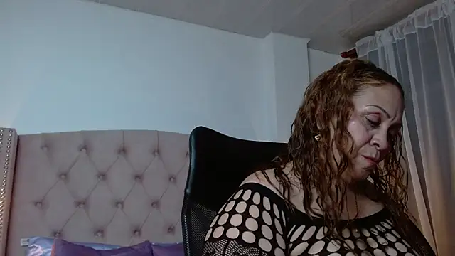 scarlettbooty online show from 03-05-25, 03:18