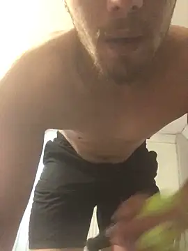 Snapshot of Donnydon79 chatting on 09-27-25, 12:32 Donnydon79 online show from 09-27-25, 12:32