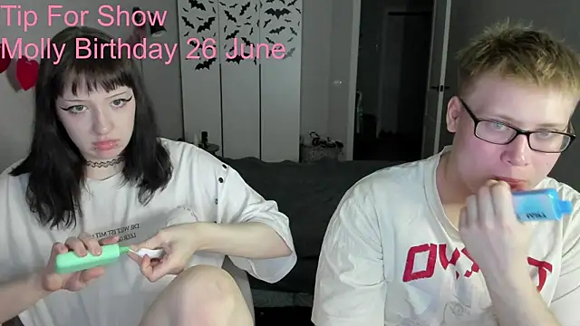 Snapshot of JayMollyy chatting on 06-01-26, 05:25 JayMollyy online show from 06-01-26, 05:25