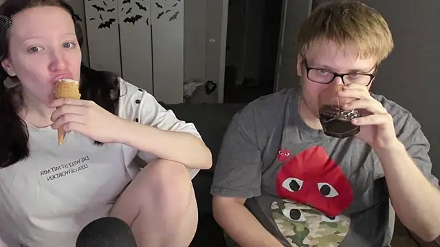 JayMollyy online show from 07-29-26, 05:44
