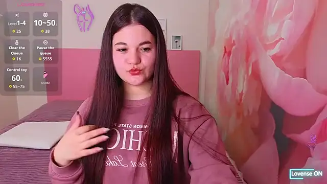 ElinaMils online show from 04-25-26, 06:05