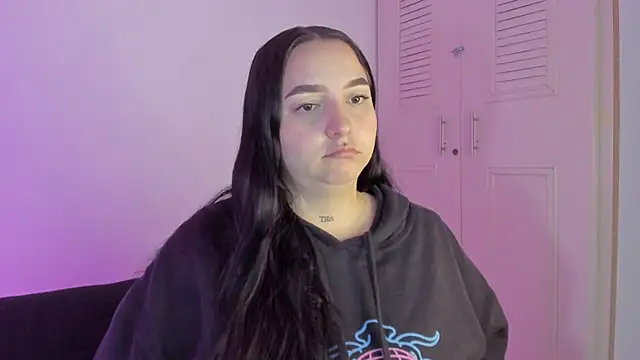 Snapshot of Celestte chatting on 10-05-25, 02:32 Celestte online show from 10-05-25, 02:32