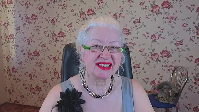 Maya Mayflower online show from 03-28-26, 03:17