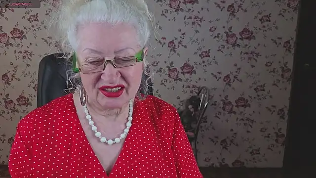 Maya Mayflower online show from 04-24-26, 03:09