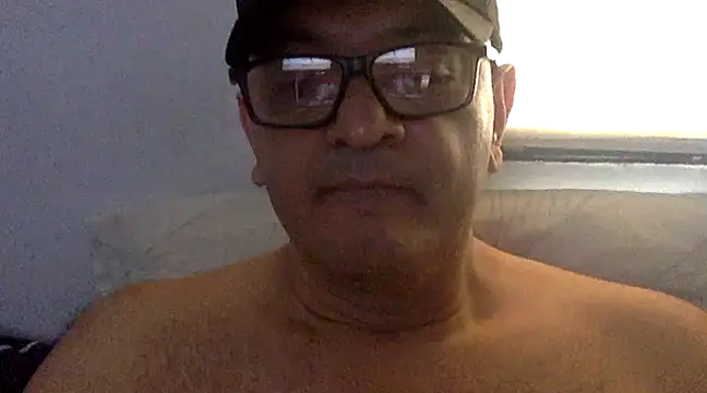 Snapshot of alrume49big chatting on 03-02-25, 02:54 alrume49big online show from 03-02-25, 02:54