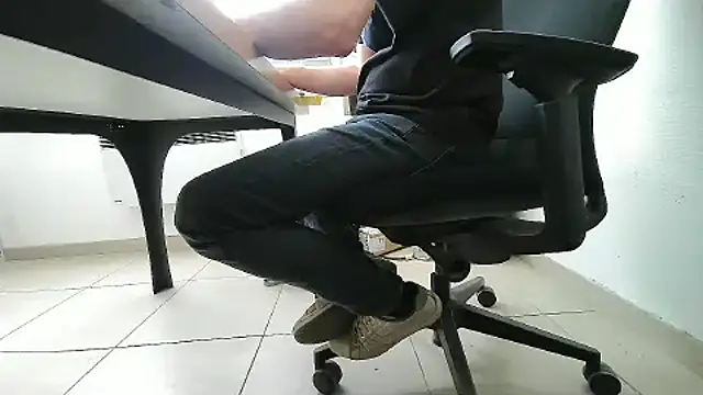 GM51-1988 online show from 09-19-25, 02:29