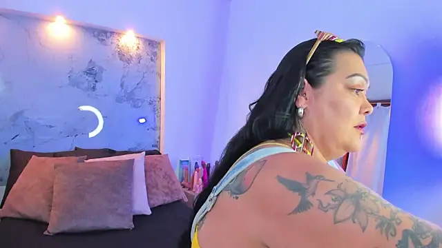 Snapshot of violeta_delavega1 chatting on 09-12-25, 04:45 violeta delavega1 online show from 09-12-25, 04:45