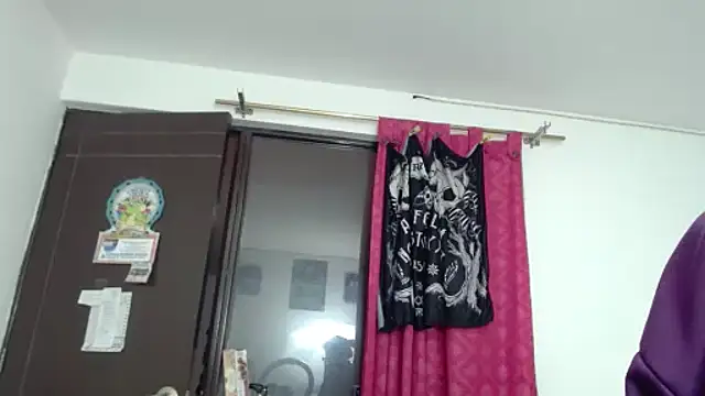 KratosAfroditacs online show from 12-18-25, 04:46