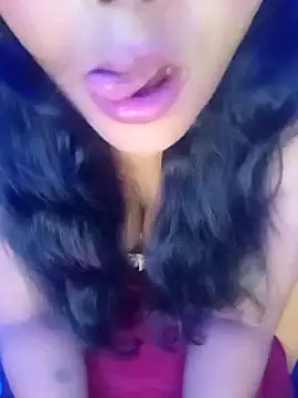 Ronak kaur online show from 03-17-25, 01:29
