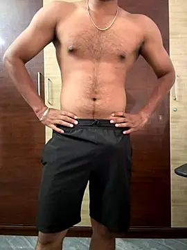 Snapshot of RightFielder chatting on 10-15-25, 12:27 RightFielder online show from 10-15-25, 12:27