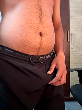 Snapshot of RightFielder chatting on 10-19-25, 10:38 RightFielder online show from 10-19-25, 10:38