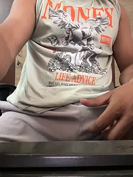 Snapshot of RightFielder chatting on 10-21-25, 07:31 RightFielder online show from 10-21-25, 07:31