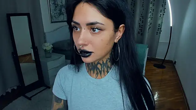 Snapshot of CharimgSabrina chatting on 09-28-25, 06:41 CharimgSabrina online show from 09-28-25, 06:41