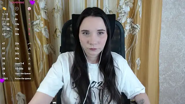 KateForLove online show from 03-21-25, 04:51