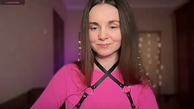 lanaloulou online show from 04-22-26, 06:31