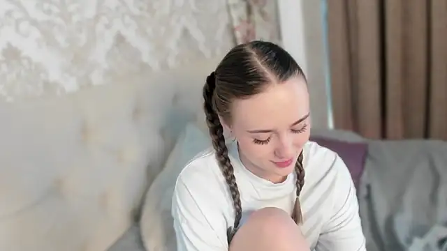 Snapshot of PeaceGary chatting on 03-08-25, 05:17 PeaceGary online show from 03-08-25, 05:17