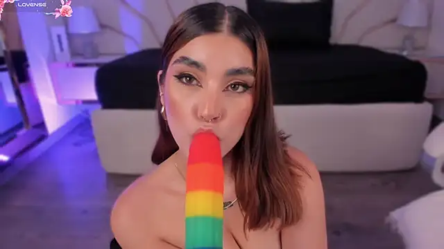 Violeta-Marquez online show from 03-13-25, 03:06