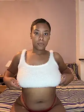 Snapshot of Melia_Rayne chatting on 09-18-25, 06:43 Melia Rayne online show from 09-18-25, 06:43