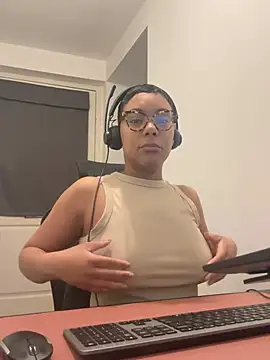 Melia Rayne online show from 02-03-26, 10:53