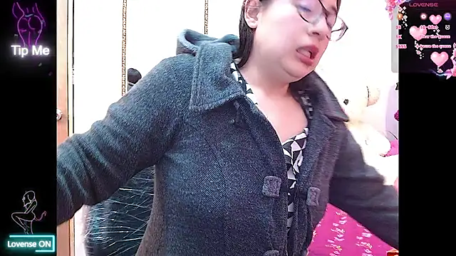 Anny  cute online show from 03-12-26, 07:20