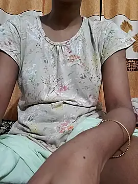 sexy-trisha1 online show from 09-22-25, 02:41