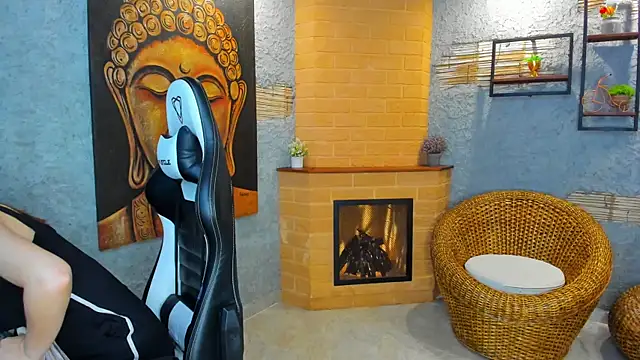 DakotaRusell online show from 10-27-25, 11:03