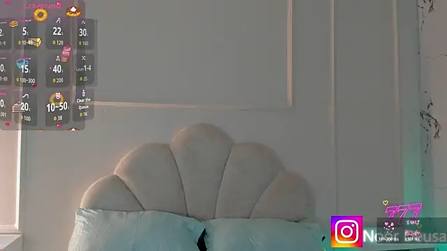 Snapshot of Candaceoweens chatting on 05-16-26, 04:09 Candaceoweens online show from 05-16-26, 04:09