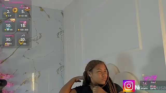 Snapshot of Candaceoweens chatting on 05-27-26, 03:36 Candaceoweens online show from 05-27-26, 03:36